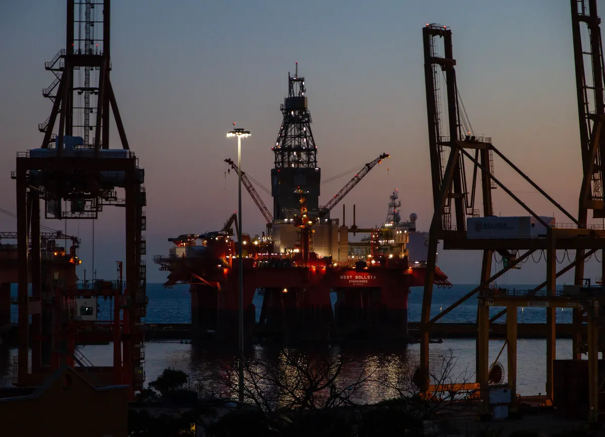 Öl- und Gasförderung – Transporte für Petrochemie und Raffinerien